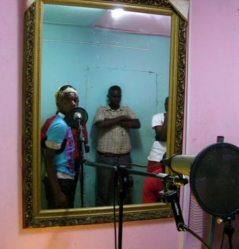 In the studio with Os Lambas